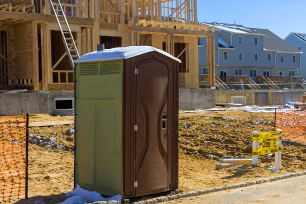 Best Porta potty delivery and setup  in Morrisville, VT
